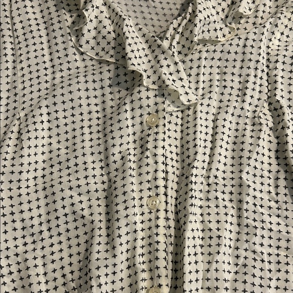 TYLHO Patterned Top - Picture 3 of 4